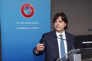 Με προσφορά...