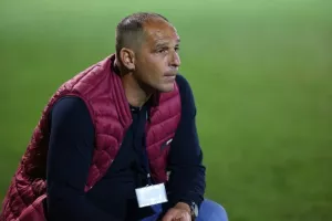 Οθέλλος - ΑΕΖ: Τέσσερα γκολ σε εφτά λεπτά και κορυφή ο Οθέλλος (φώτος)