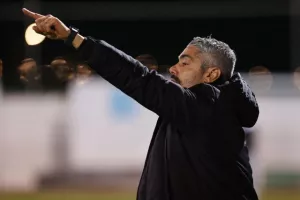 Οθέλλος - ΑΕΖ: Τέσσερα γκολ σε εφτά λεπτά και κορυφή ο Οθέλλος (φώτος)