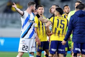 (ΦΩΤΟΣ) Κροτίδα, διαπληκτισμοί και κόκκινες! 