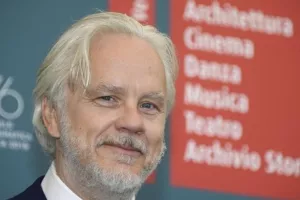 Να τερματιστούν τα πρωτόκολλα για τoν Covid ζητούν ηθοποιοί του Χόλιγουντ