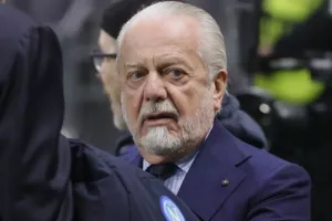 Ντε Λαουρέντις: «Μέχρι να αλλάξουμε την UEFA θα είμαστε όλοι σκλάβοι...»