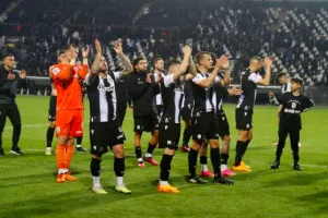 Υπόκλιση στην αντίδραση του κόσμου και απάντηση από ΠΑΟΚ