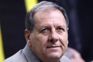 Νέα προβλήματα για την ΑΕΚ: Έφτασε τα 9 ban και πάλι