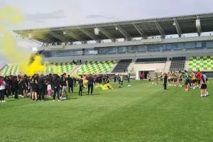 Τους πιστεύουν, το πιστεύουν… 
