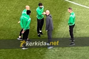 Φώτος Kerkida/Τα είπε με παίκτες της Ομόνοιας ο Μπεργκ