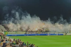 "Δεν θα ανεχτούμε ξανά τέτοιες συμπεριφορές/Όλοι μαζί για αντεπίθεση"