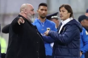 Κανένα θέμα μεταξύ Αλμέιδα και Καραπαπά