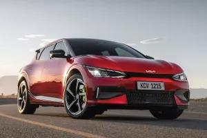 Το Kia EV6 GT στέφθηκε Παγκόσμιο Αυτοκίνητο Επιδόσεων για το 2023!