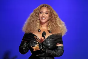 Η Beyonce ανοίγει πόλεμο με την εφορία