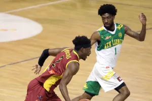 AEK - Kεραυνός: "Κιτρινοπράσινη" πρόκριση με super Hollingsworth (φώτος)
