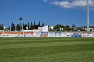 Η εντεκάδα της Νέας Σαλαμίνας