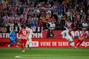 Τραγική Ρεάλ παρέδωσε το στέμμα της La Liga στη Μπαρτσελόνα!