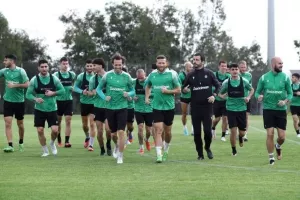 Έτοιμη για... Πάφο η Ομόνοια - Αποστολή με 23 ποδοσφαιριστές