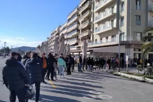 Παροξυσμός για ένα εισιτήριο από τους ΑΕΚτζήδες στον Βόλο!