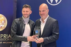 Το kerkida στις βραβεύσεις του ΠΑΣΠ "Unicars MVP of the week" (βίντεο/φώτος)