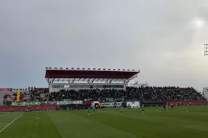 "Πρασίνισαν" το "Αμμόχωστος" οι φίλοι της Ομόνοιας 29Μ (φώτος)