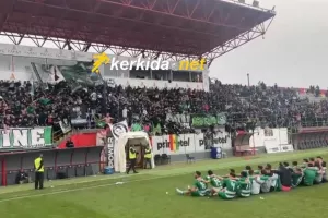 Ομόνοια 29Μ: Πράσινος... πανικός σε χορτάρι και εξέδρα! (φώτος)