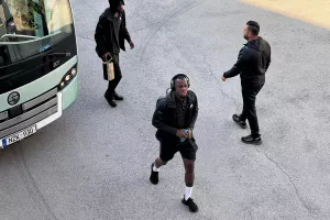 (Φώτος) Άφιξη αποστολής Άρη