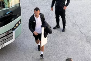 (Φώτος) Άφιξη αποστολής Άρη