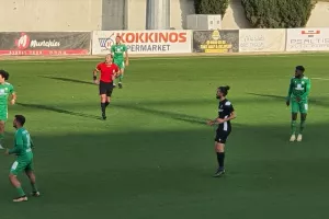 Εμφατικό πέρασμα, στο -1 από την κορυφή η ΑΕΖ! (φώτος)