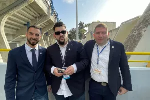 Αισιόδοξη η τριάδα!