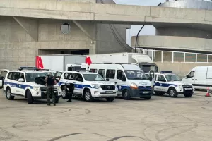 (UPD) Σύλληψη οκτώ ατόμων στο ΓΣΠ! (Πέτρες, κροτίδες, λοστοί)