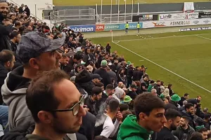 "Πρασίνισαν" το "Αμμόχωστος" οι φίλοι της Ομόνοιας 29Μ (φώτος)