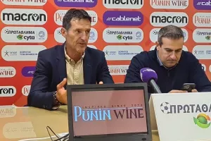 "Έγινε παρεξήγηση δεν απάντησα, δική μας η ευθύνη για την εικόνα, έχει δίκαιο ο κόσμος που διαμαρτύρεται”