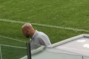 Πρώτο με Χρίστο στο τιμόνι 
