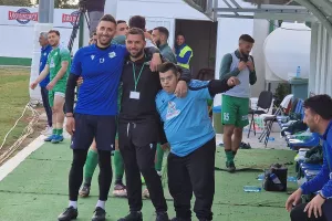 (ΒΙΝΤΕΟ/ΦΩΤΟΣ) Πάρτι για την άνοδο και το ιστορικό πρωτάθλημα!