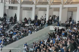Το γέμισαν οι Απολλωνίστες (φώτος)
