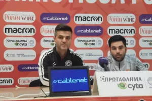 "Περήφανος για τους παίκτες μου"