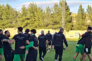 Φώτος & βίντεο/Το γλέντι της ΑΕΖ για την άνοδο