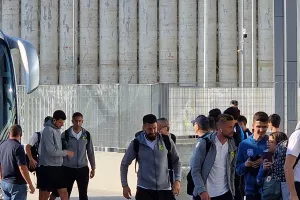 Έφτασαν μαζί στο γήπεδο Απόλλωνας και ΑΕΚ (φώτος)