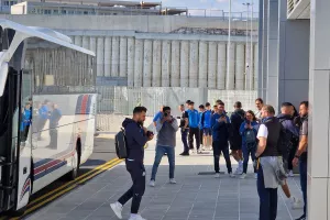 Έφτασαν μαζί στο γήπεδο Απόλλωνας και ΑΕΚ (φώτος)