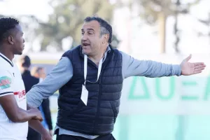 Δόξα - Ολυμπιακός: Η γκολάρα Σαντίκ έκανε την διαφορά (φώτος)