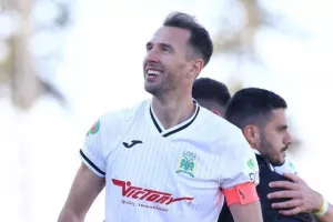 Δόξα - Ολυμπιακός: Η γκολάρα Σαντίκ έκανε την διαφορά (φώτος)