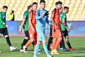 Καρμιώτισσα - Ολυμπιακός: Κυρίαρχος στη Λεμεσό, "μαυροπράσινο" τρίποντο-ανάσα!