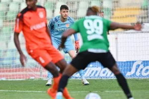 Καρμιώτισσα - Ολυμπιακός: Κυρίαρχος στη Λεμεσό, "μαυροπράσινο" τρίποντο-ανάσα!