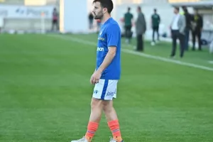 AEK - ΑΠΟΕΛ: Ο Τρισκόφσκι το μοίρασε στο τέλος! (φώτος)