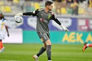 AEK - ΑΠΟΕΛ: Ο Τρισκόφσκι το μοίρασε στο τέλος! (φώτος)