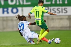 AEK - ΑΠΟΕΛ: Ο Τρισκόφσκι το μοίρασε στο τέλος! (φώτος)