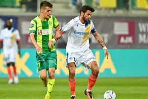 AEK - ΑΠΟΕΛ: Ο Τρισκόφσκι το μοίρασε στο τέλος! (φώτος)