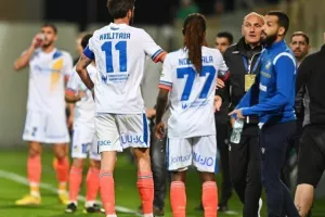 AEK - ΑΠΟΕΛ: Ο Τρισκόφσκι το μοίρασε στο τέλος! (φώτος)