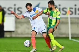 AEK - ΑΠΟΕΛ: Ο Τρισκόφσκι το μοίρασε στο τέλος! (φώτος)