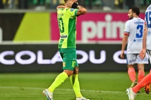 AEK - ΑΠΟΕΛ: Ο Τρισκόφσκι το μοίρασε στο τέλος! (φώτος)