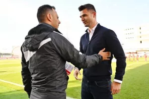 Νέα Σαλαμίνα - Καρμιώτισσα: Επιστροφή... με τον συνήθη ύποπτο (Φώτος)