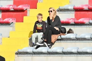 Νέα Σαλαμίνα - Καρμιώτισσα: Επιστροφή... με τον συνήθη ύποπτο (Φώτος)