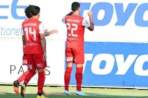 Νέα Σαλαμίνα - Καρμιώτισσα: Επιστροφή... με τον συνήθη ύποπτο (Φώτος)